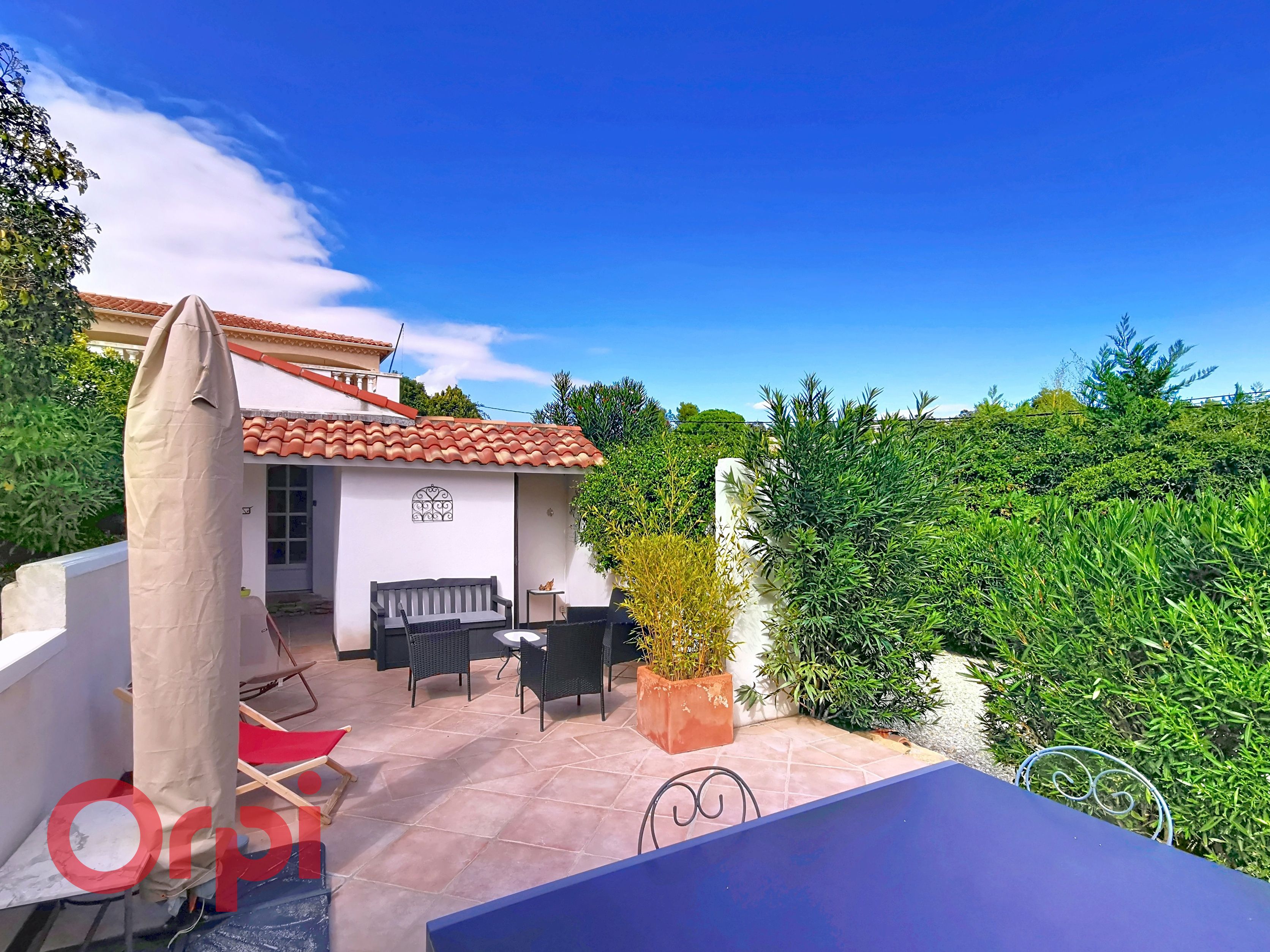 Maison-Villa - LA CADIERE D AZUR