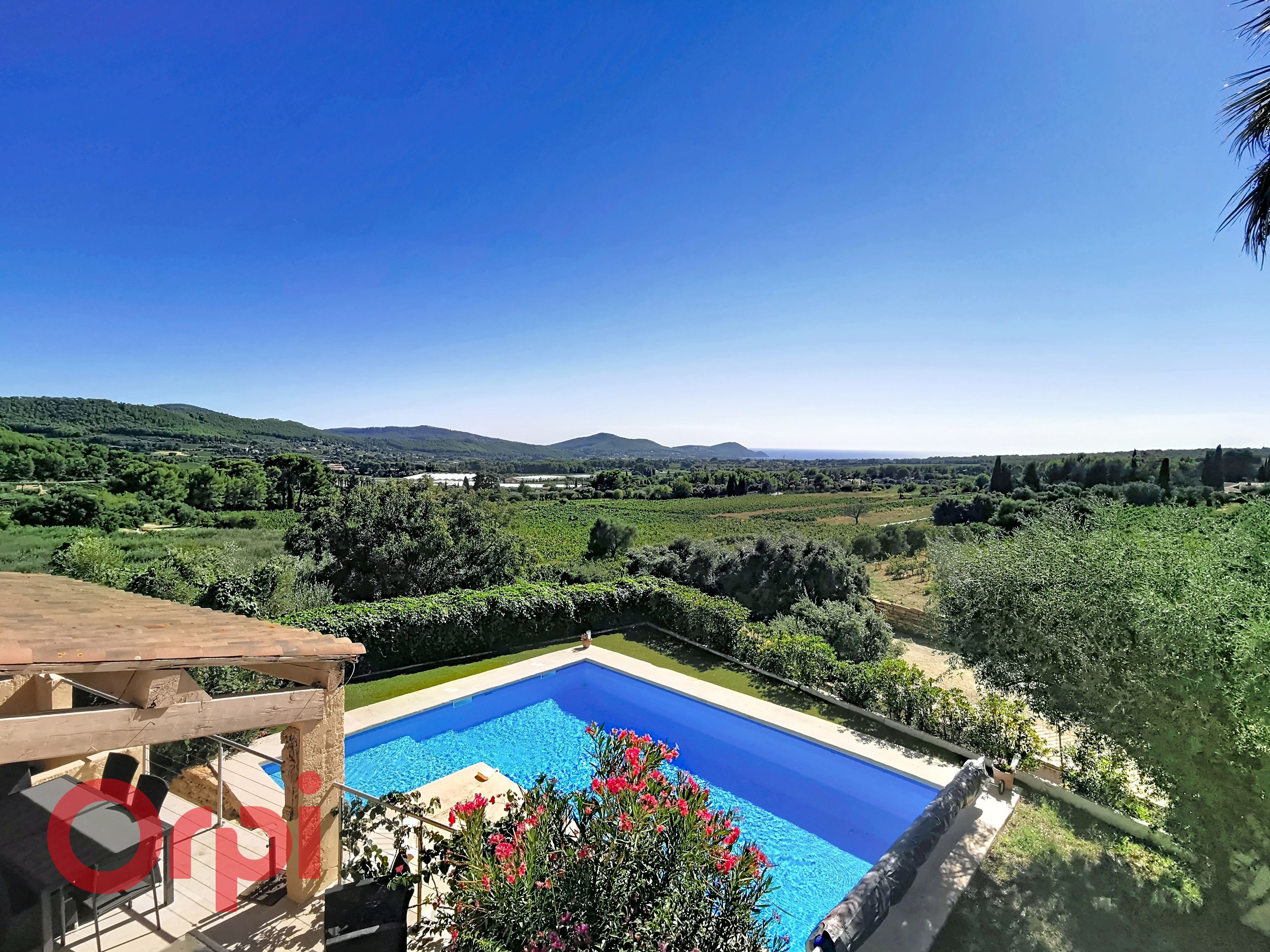 Maison-Villa - LA CADIERE D AZUR