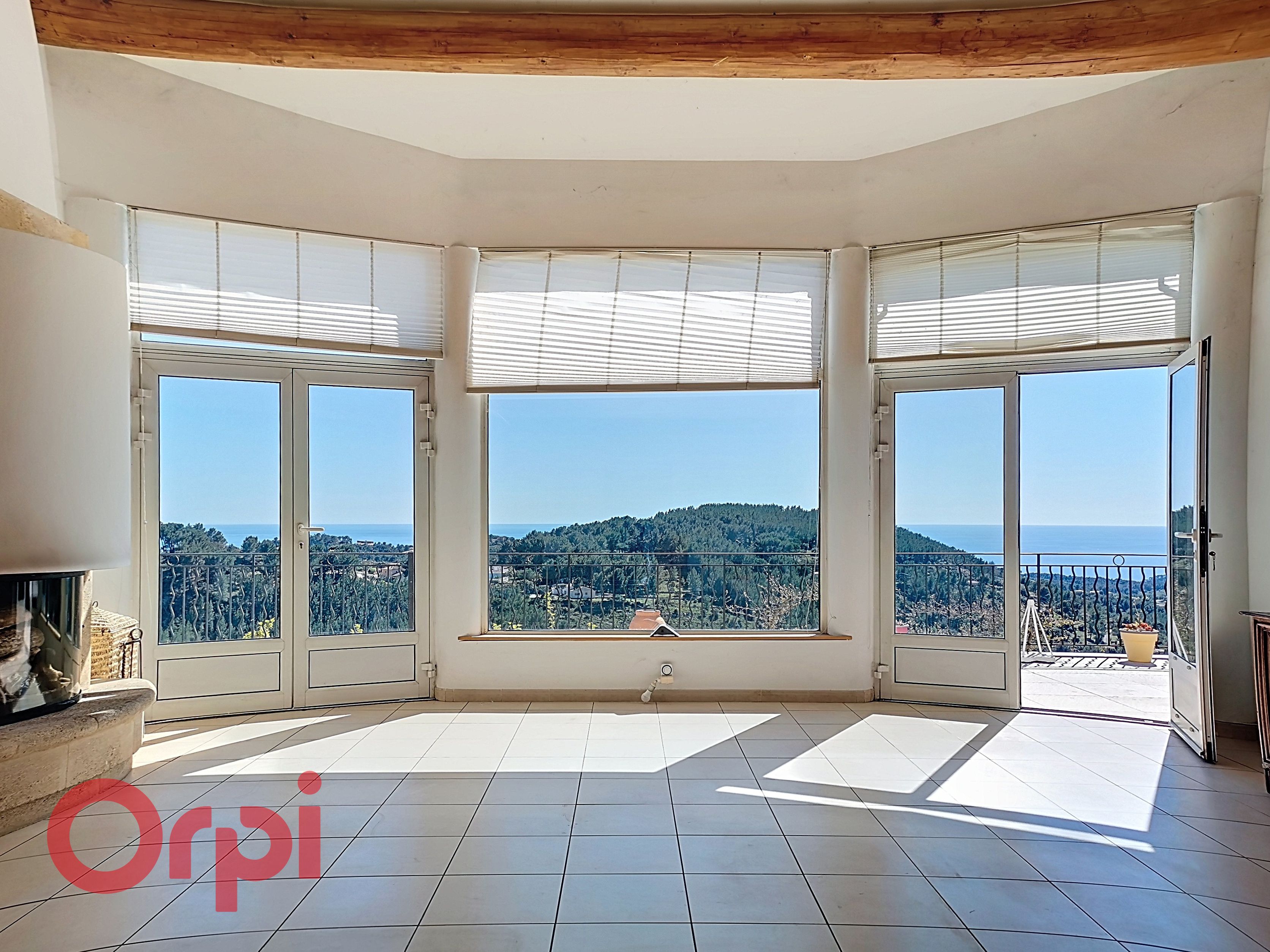 Maison-Villa - LA CADIERE D AZUR